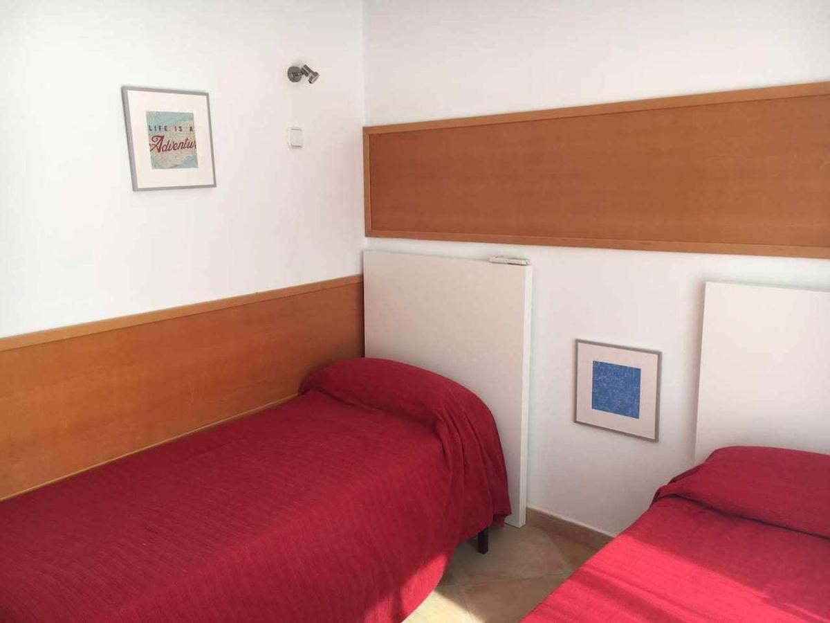 Nice And Quiet Flat In Premia De Mar Hutb Екстер'єр фото